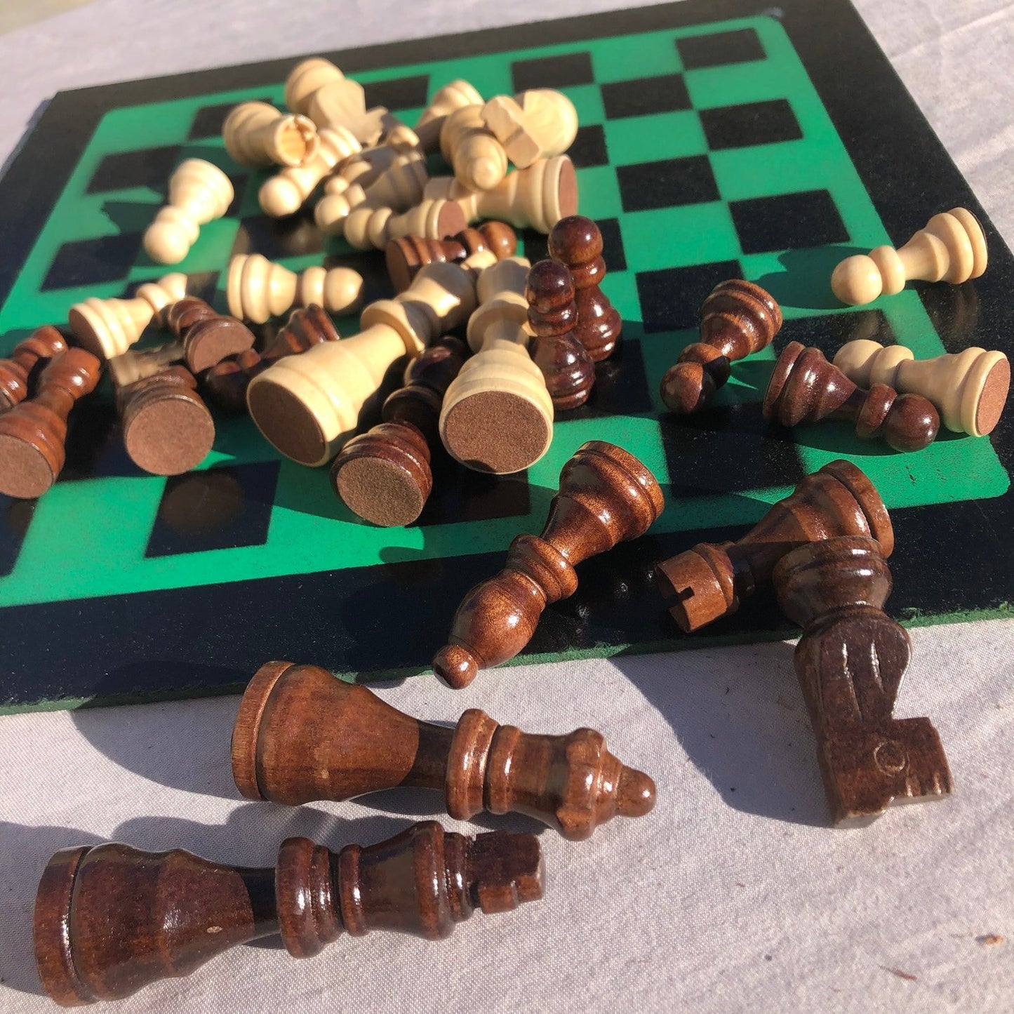 Chess Set - Simplistic Green