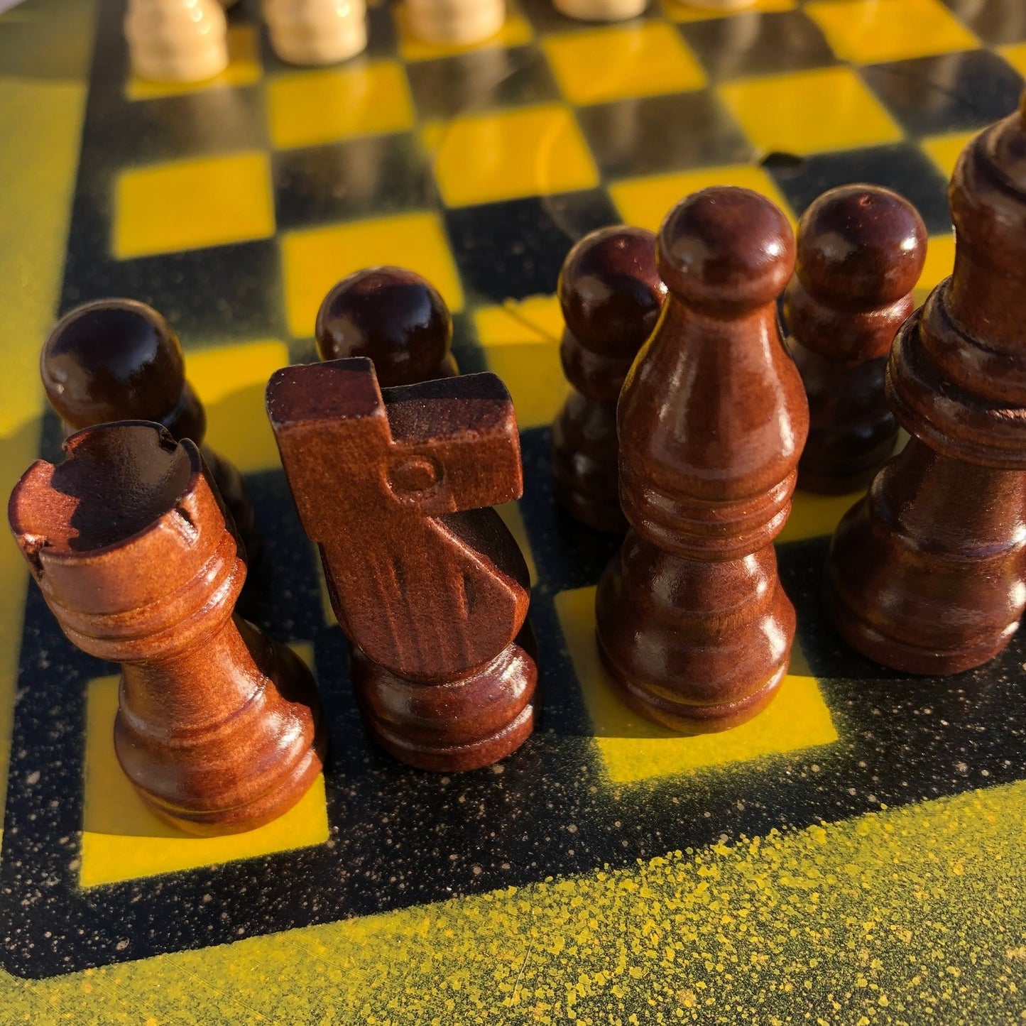 Vinyl Chess Set - Yellow Darkness