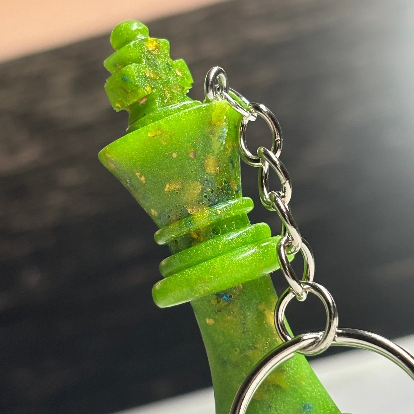 Green Sparkle King - Handmade Resin Keychain