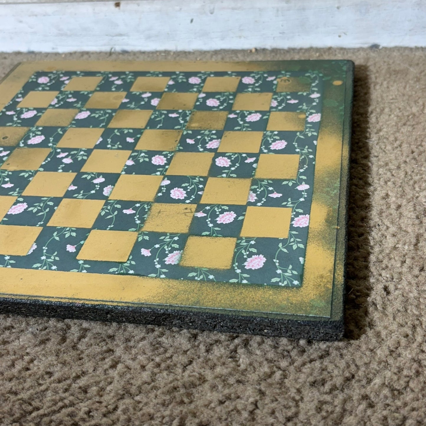 Golden Green Flowers - Scrapbook Chess Board