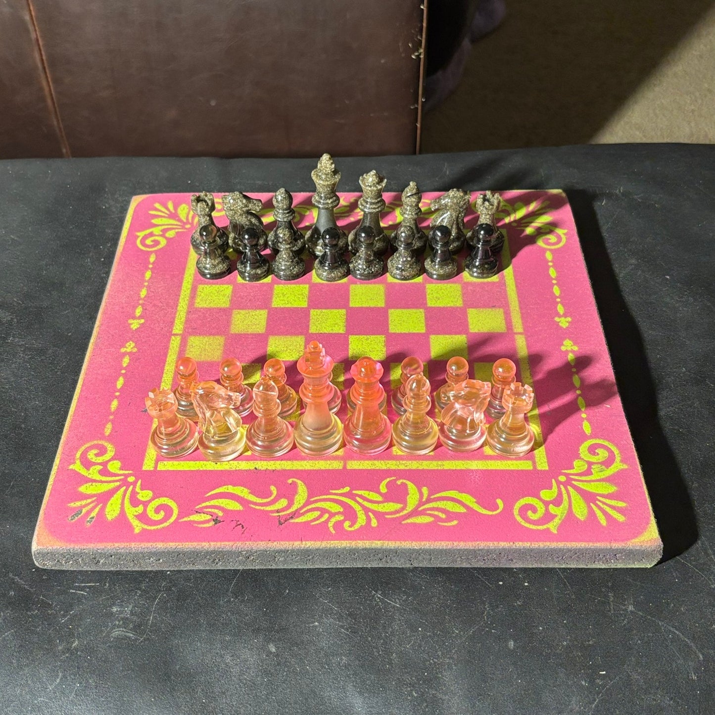 Neon Green Pink - Painted Chess Set