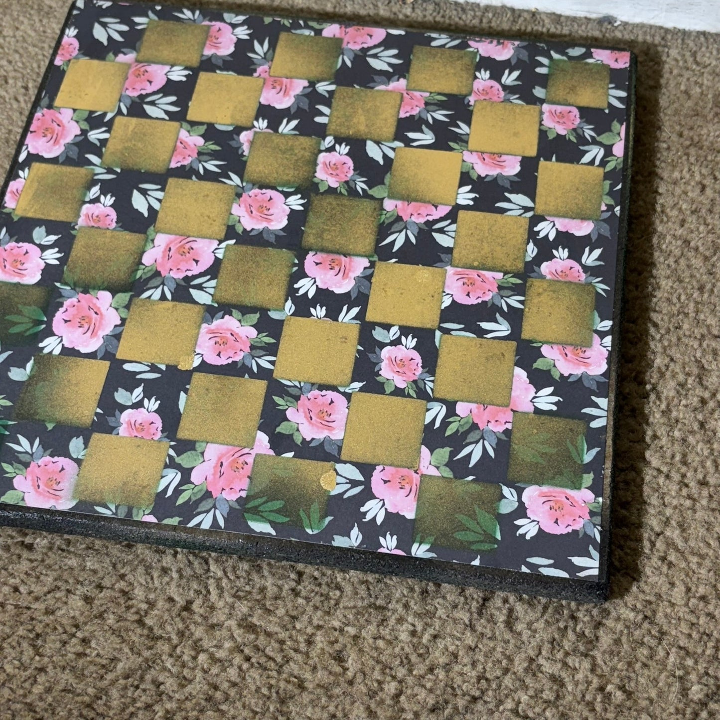 Golden Dark Green Flowers - Scrapbook Chess Board