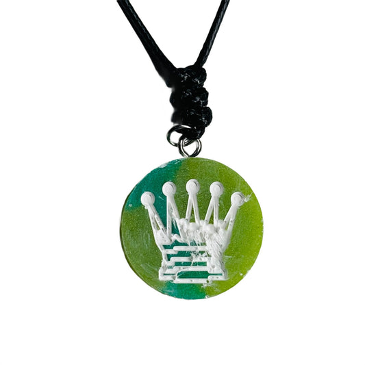 Mesh Green Queen - Handmade Resin Chess Necklace