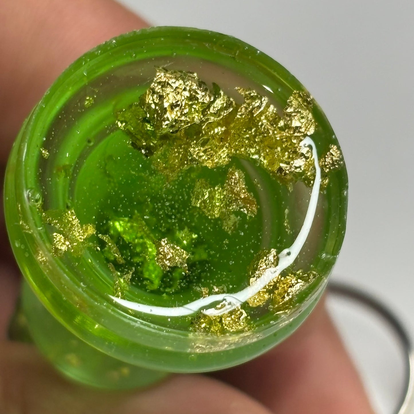 Royal Green Queen - Handmade Resin Keychain