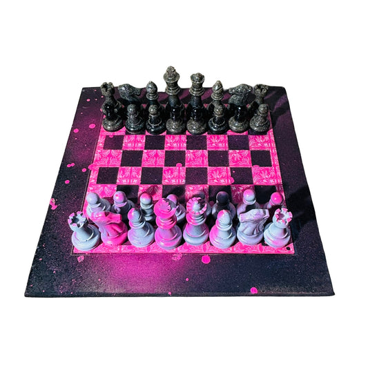 Supreme Pink - Large Deluxe Chess Set