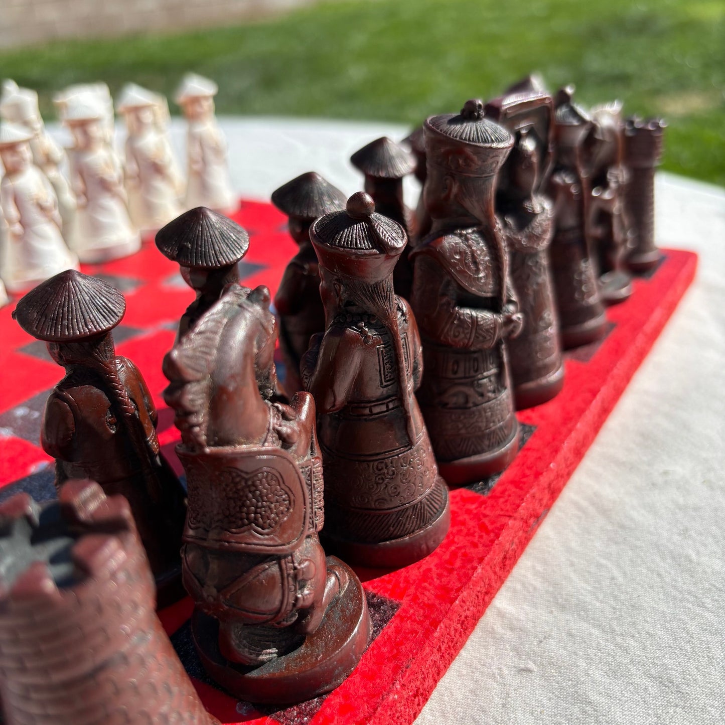 Candy Red & Black - Chinese Edition Chess Set