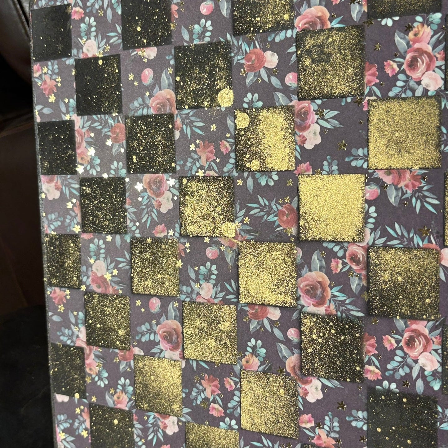 Sprinkle Gold Vintage - Scrapbook Chess Board