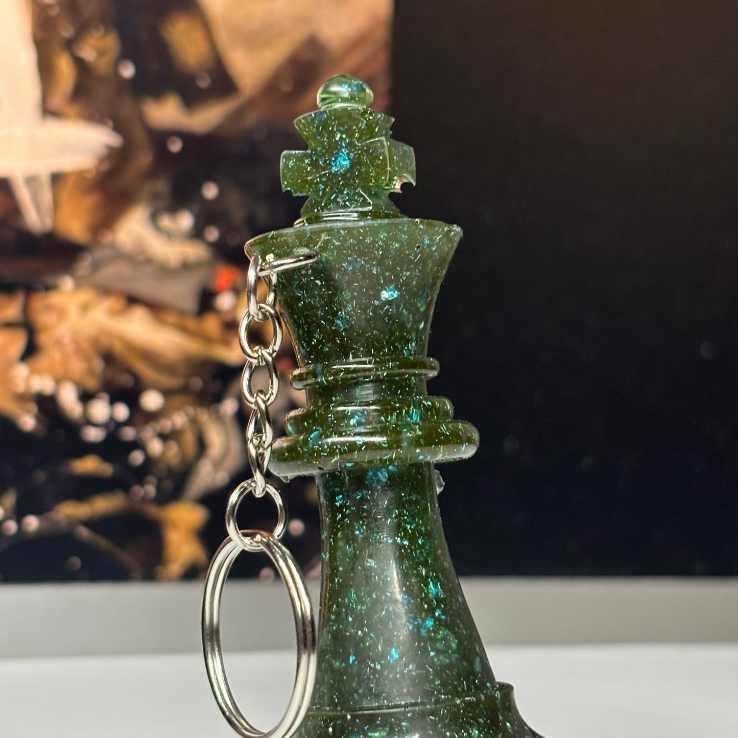 Forest Green King - Handmade Resin Keychain - Large Edition