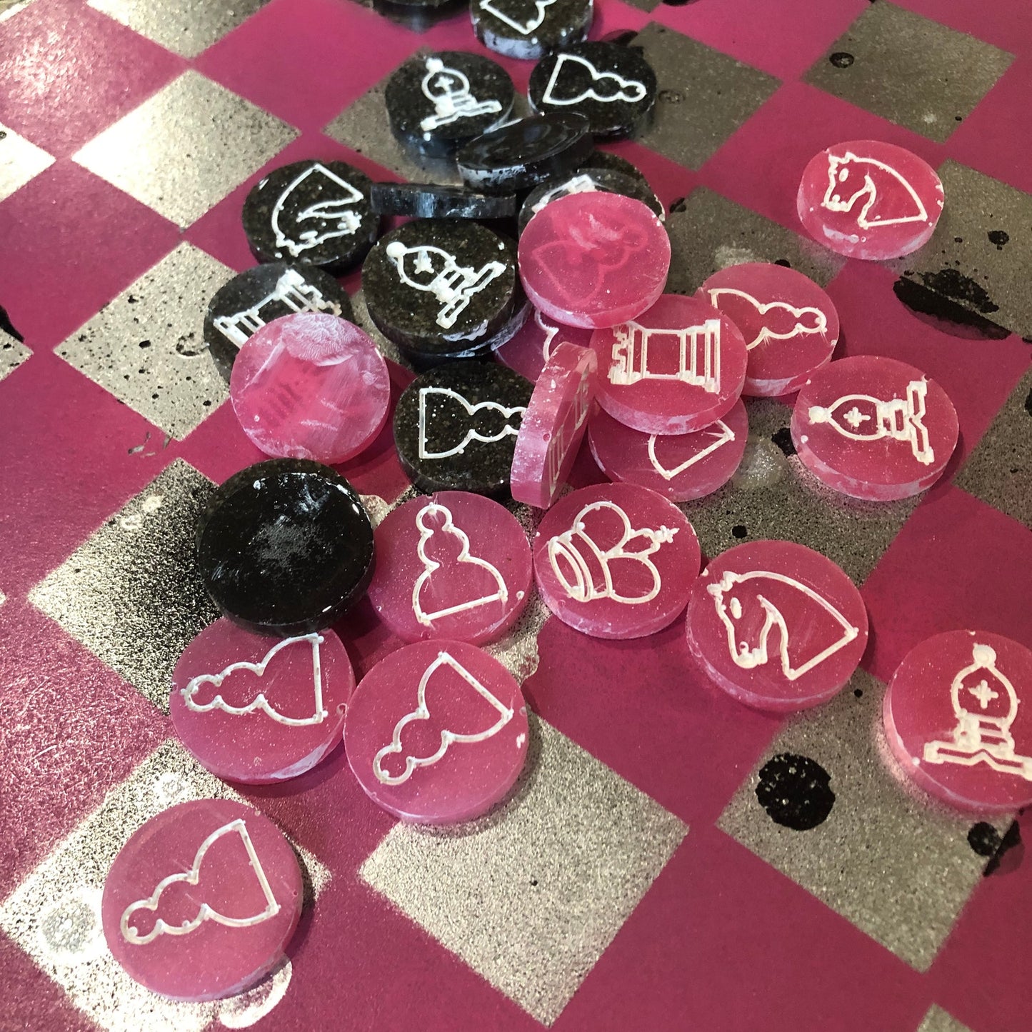 Chrome Fade Pink - Painted Chess Set