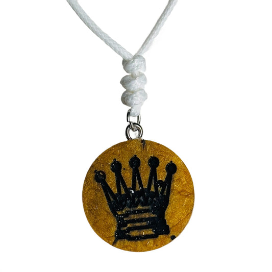 Golden King - Handmade Resin Chess Necklace - Flat Edition