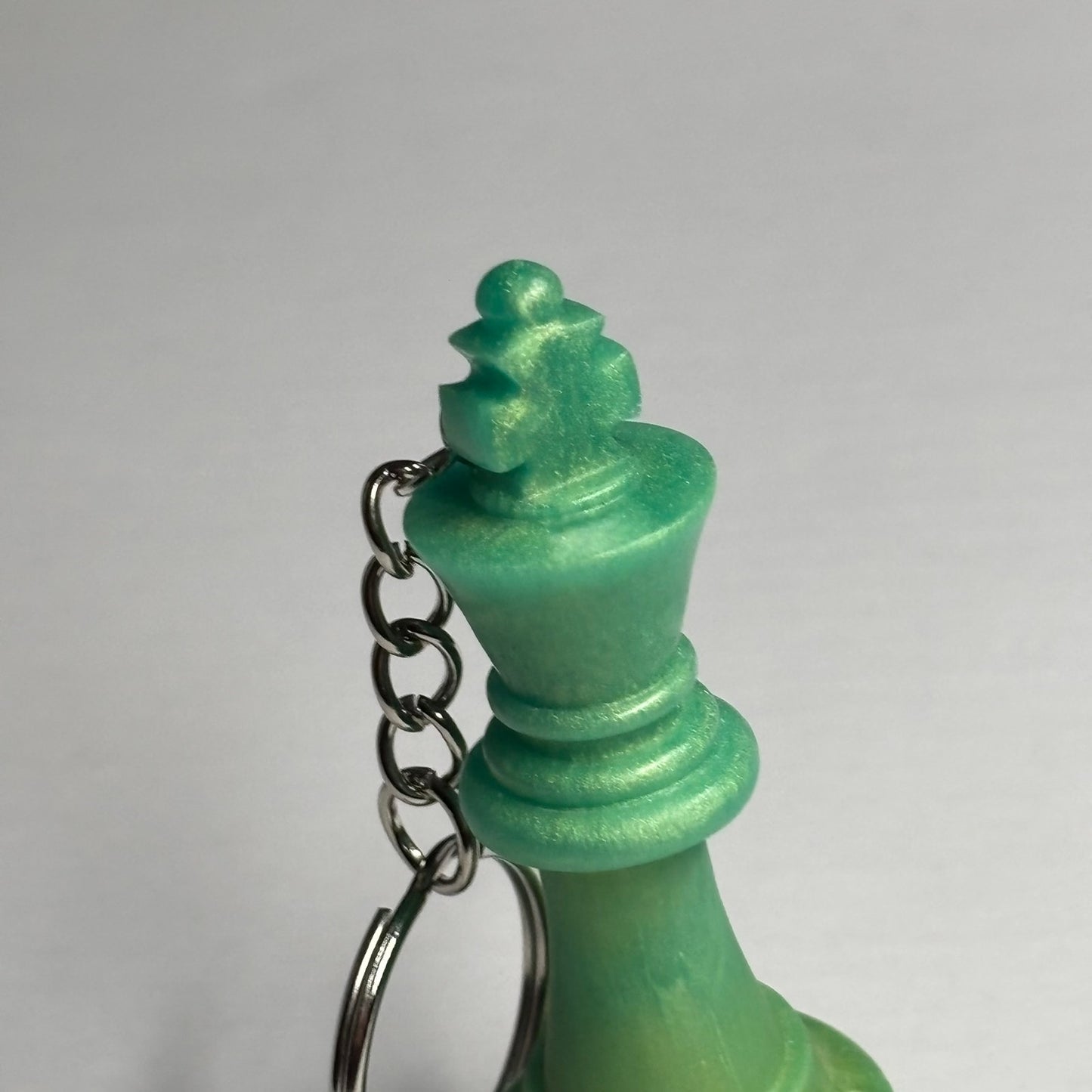 Green Mesh King - Handmade Resin Keychain