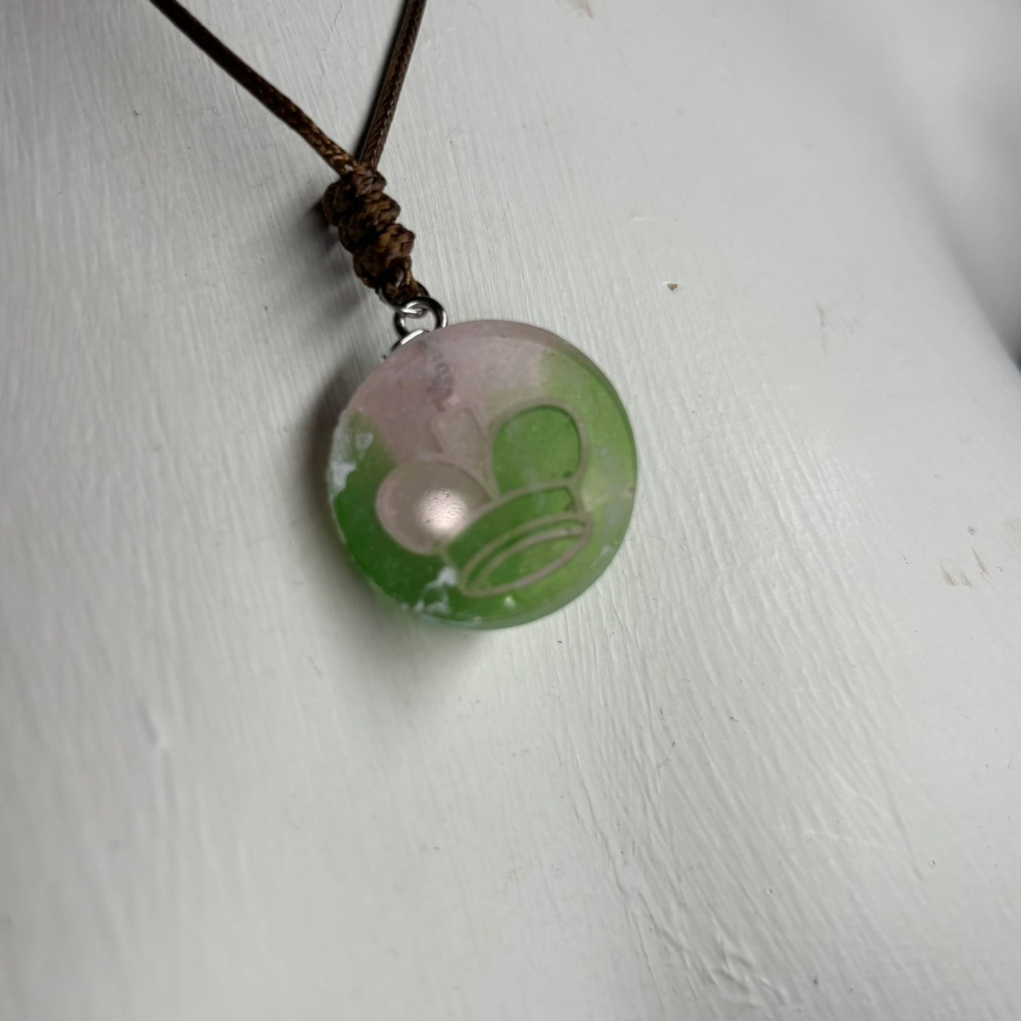 Vintage Green King - Handmade Resin Chess Necklace