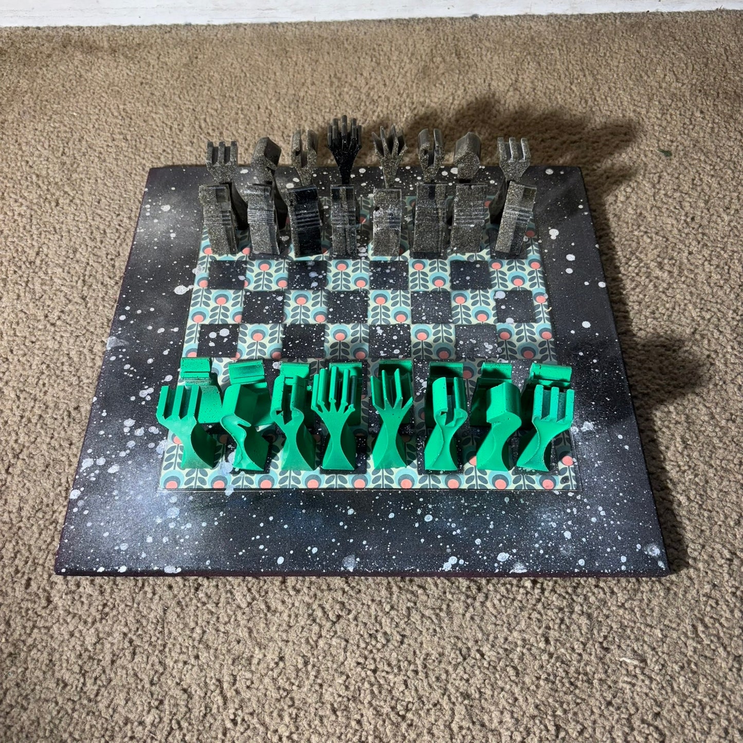 Green Royal - Large Deluxe Chess Set