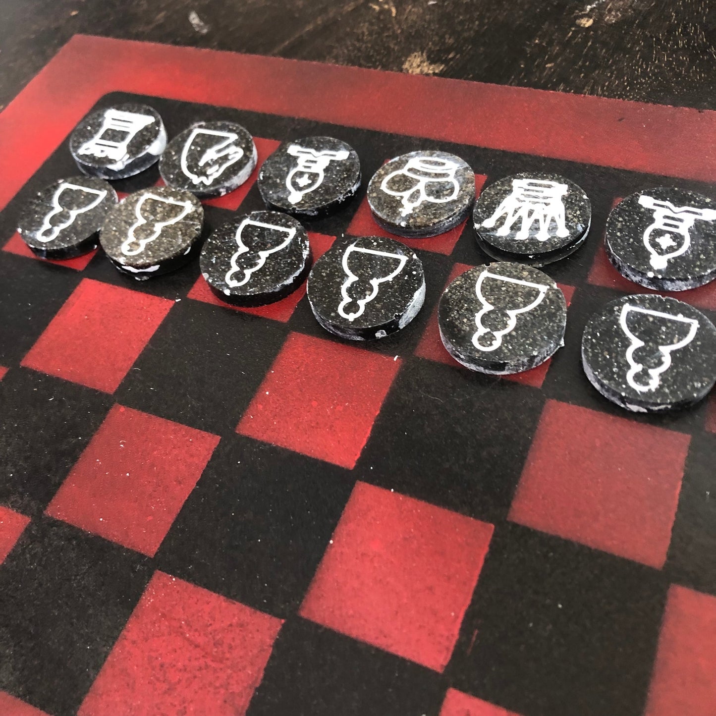 Imperial Red - Painted Chess Set