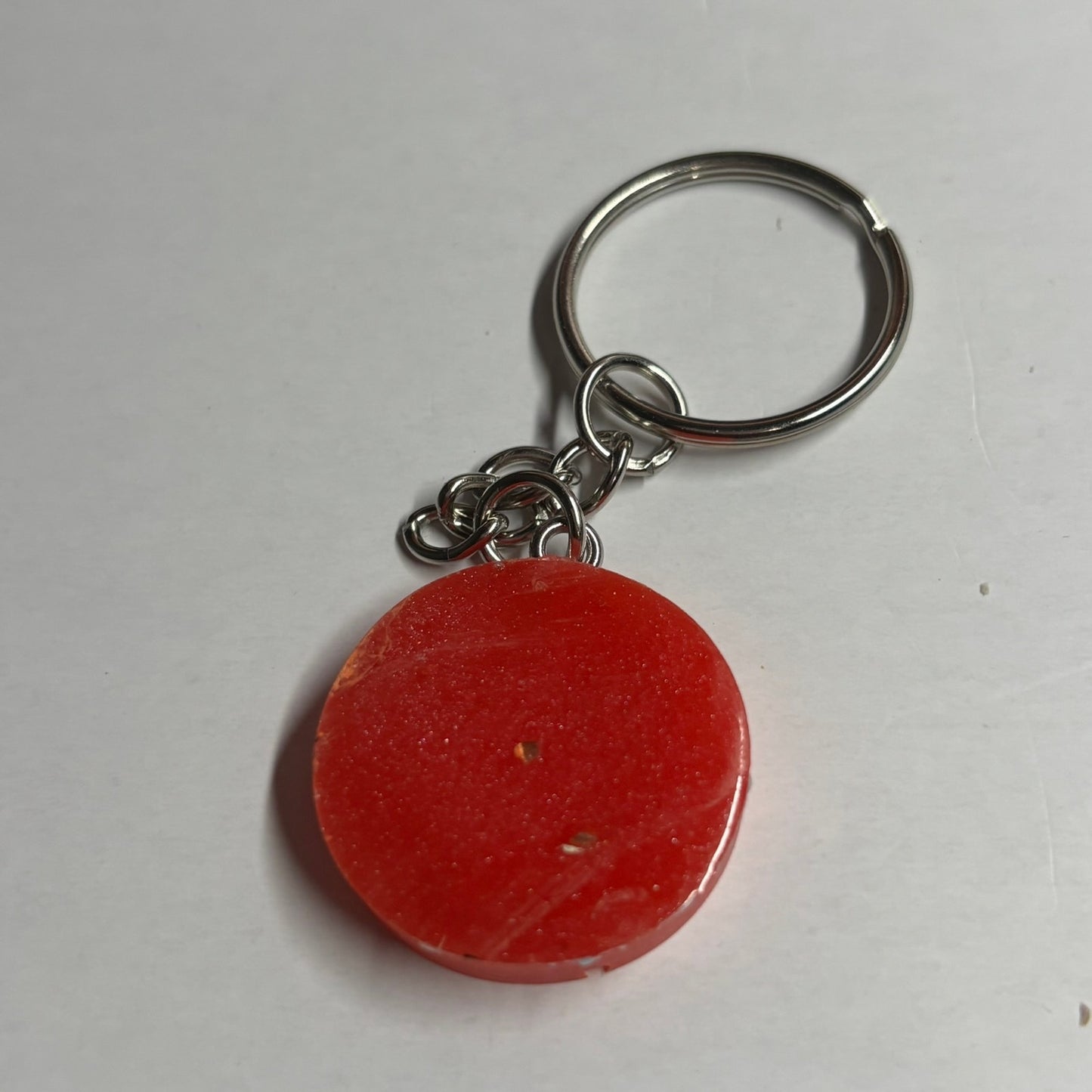 Red Orange Queen - Handmade Resin Keychain - Flat Edition