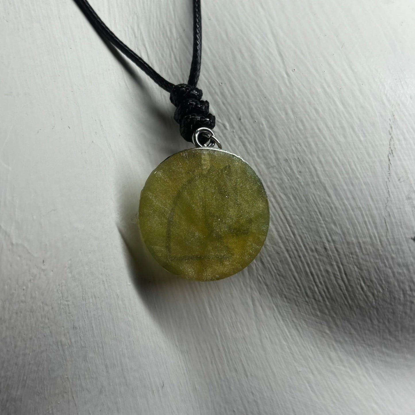 Mesh Green Knight - Handmade Resin Chess Necklace