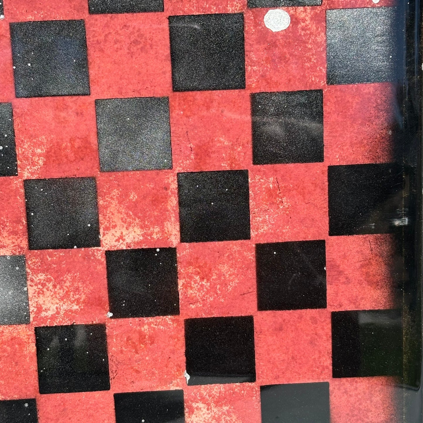 Red & Black - Resin Coated Chess Board