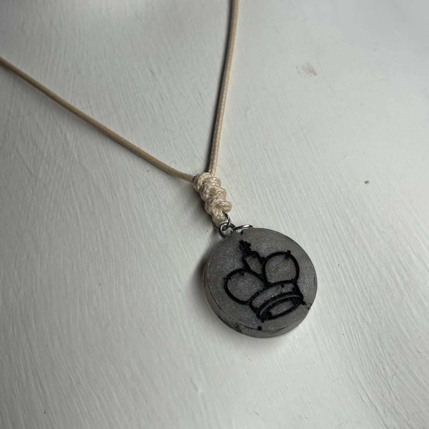 Cream Silver King - Handmade Resin Chess Necklace