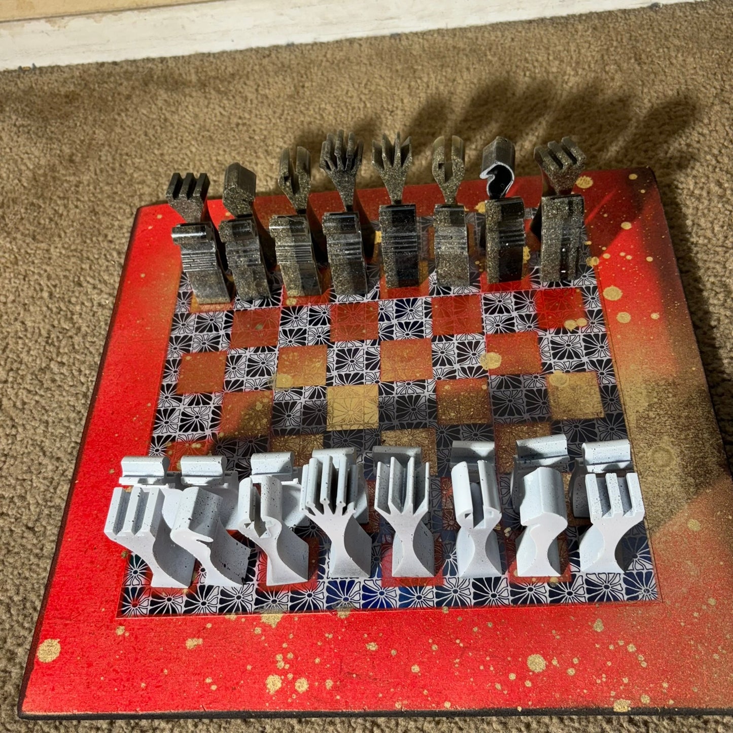 Red Golden Hue - Large Deluxe Chess Set