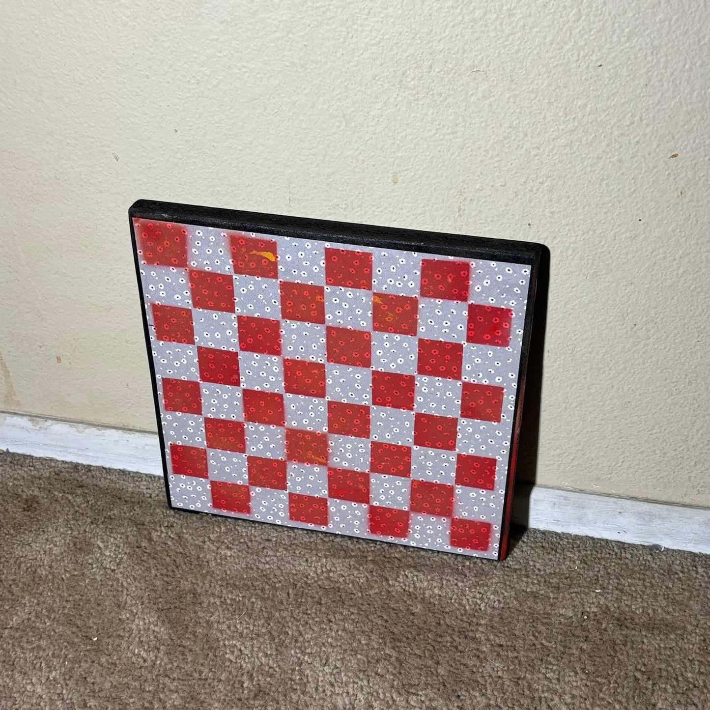 Simple Flowers With Red Touch - Scrapbook Chess Board