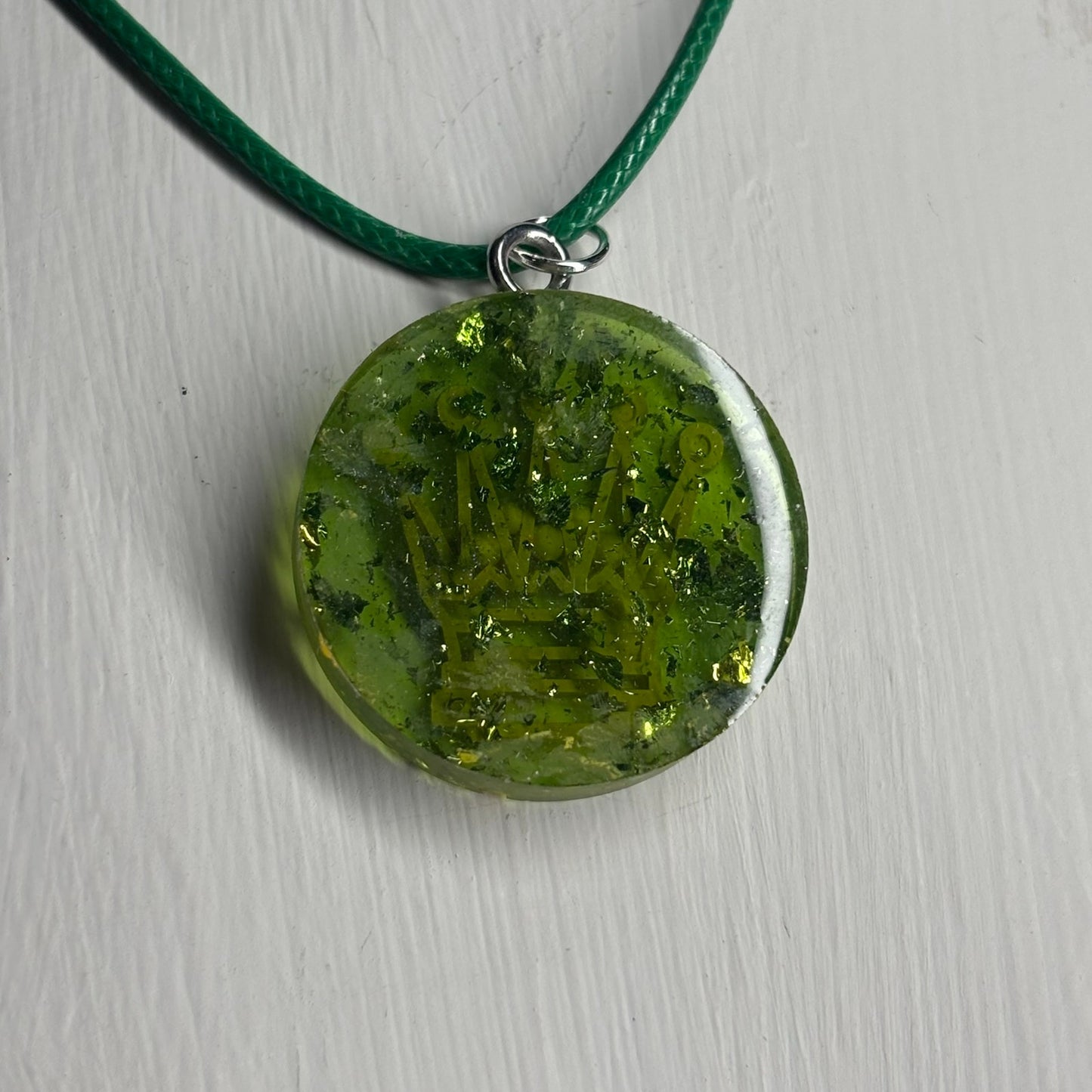 Crystal Green Queen - Handmade Resin Chess Necklace