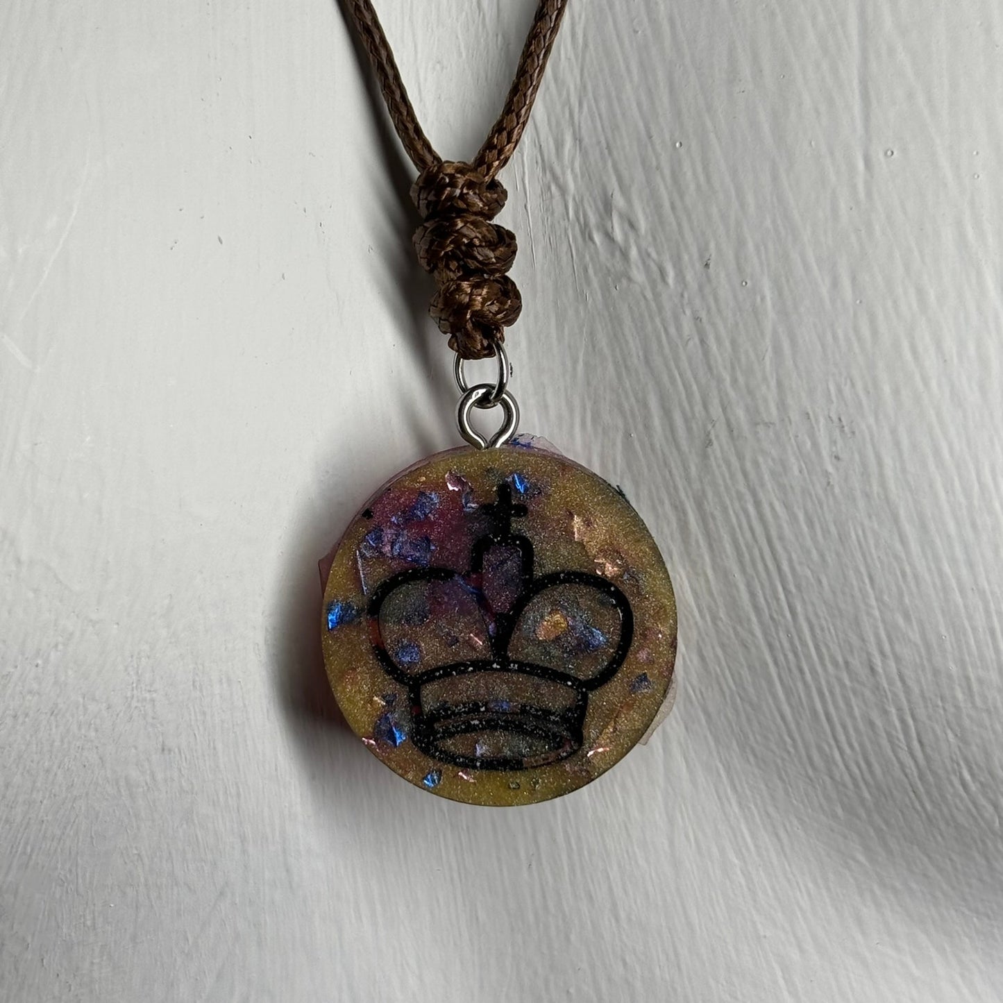 Royal Blend King - Handmade Resin Chess Necklace