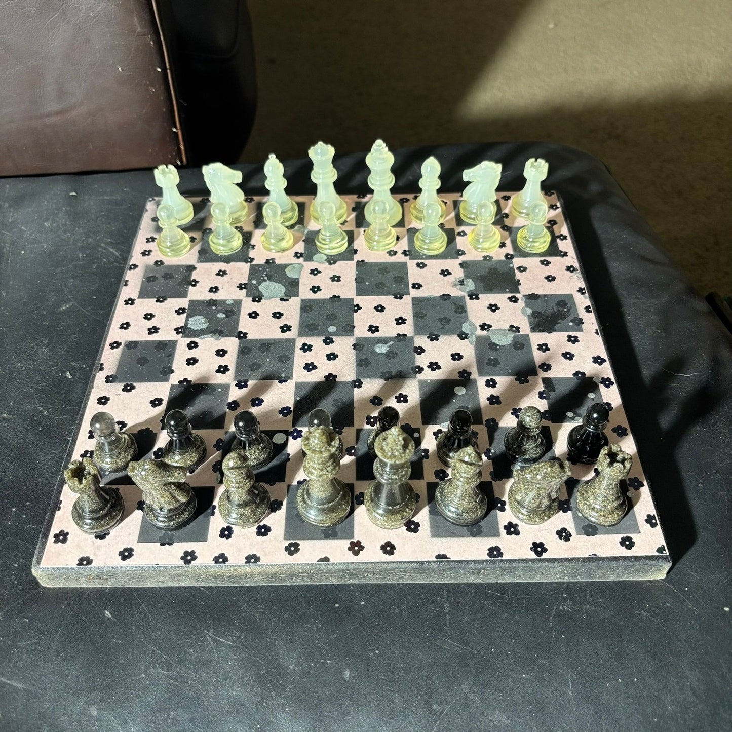 Mini Flowers - Scrapbook Chess Set