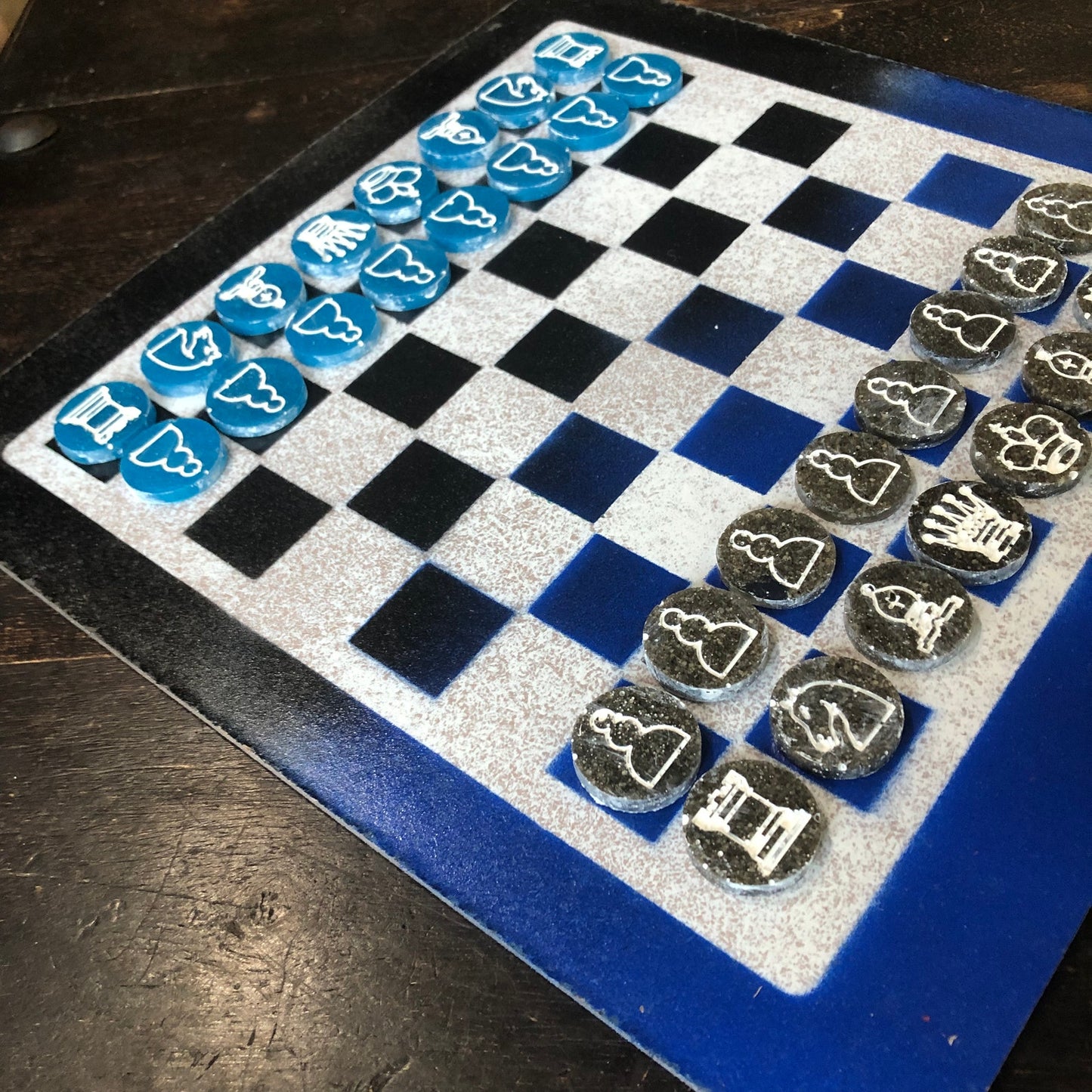 Speed Blue - Painted Chess Set