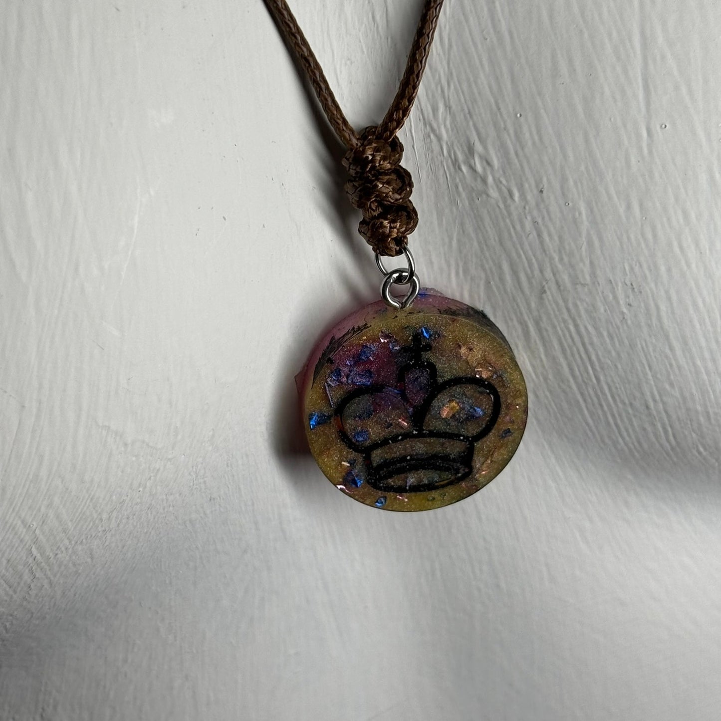 Royal Blend King - Handmade Resin Chess Necklace