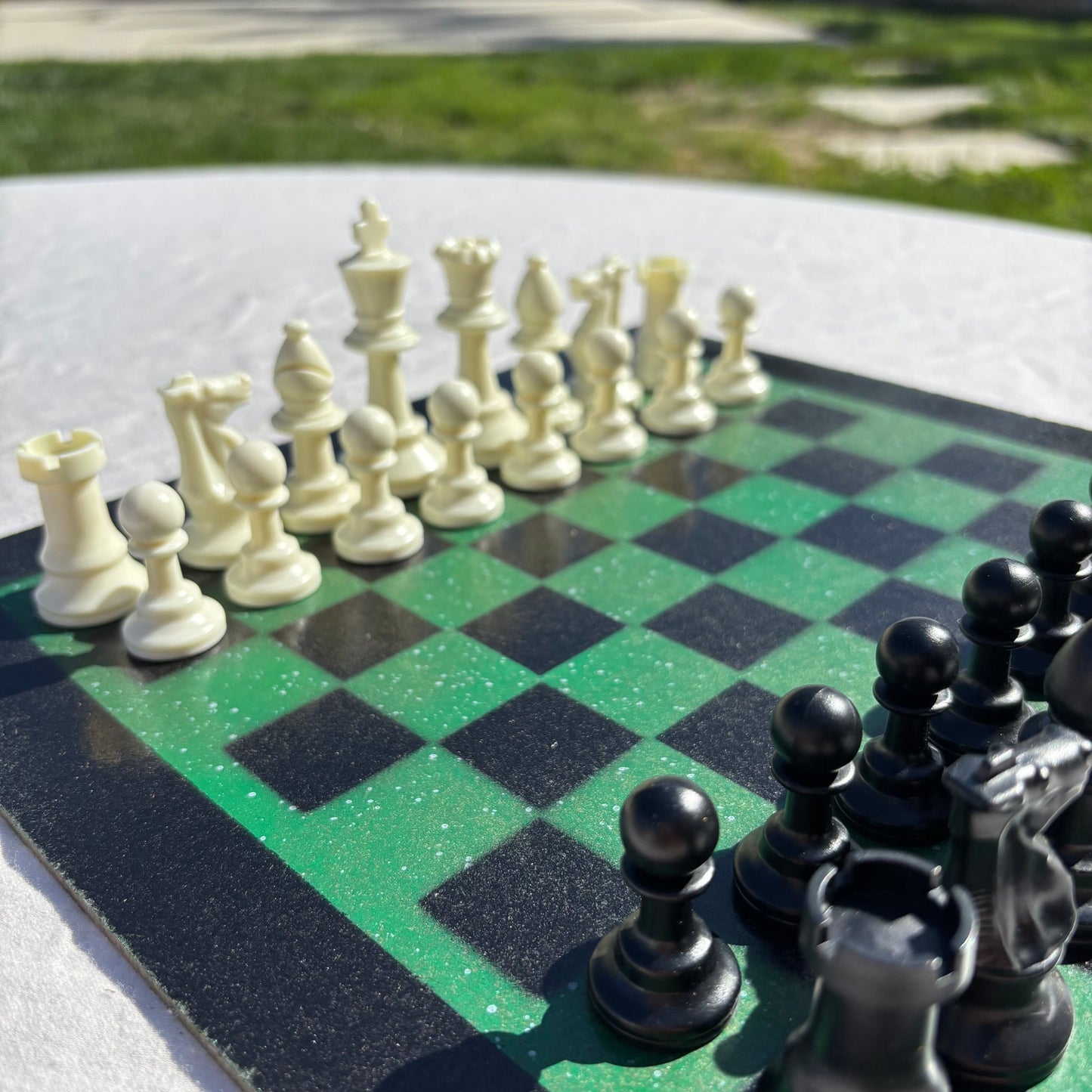 Green & Black - Painted Chess Set