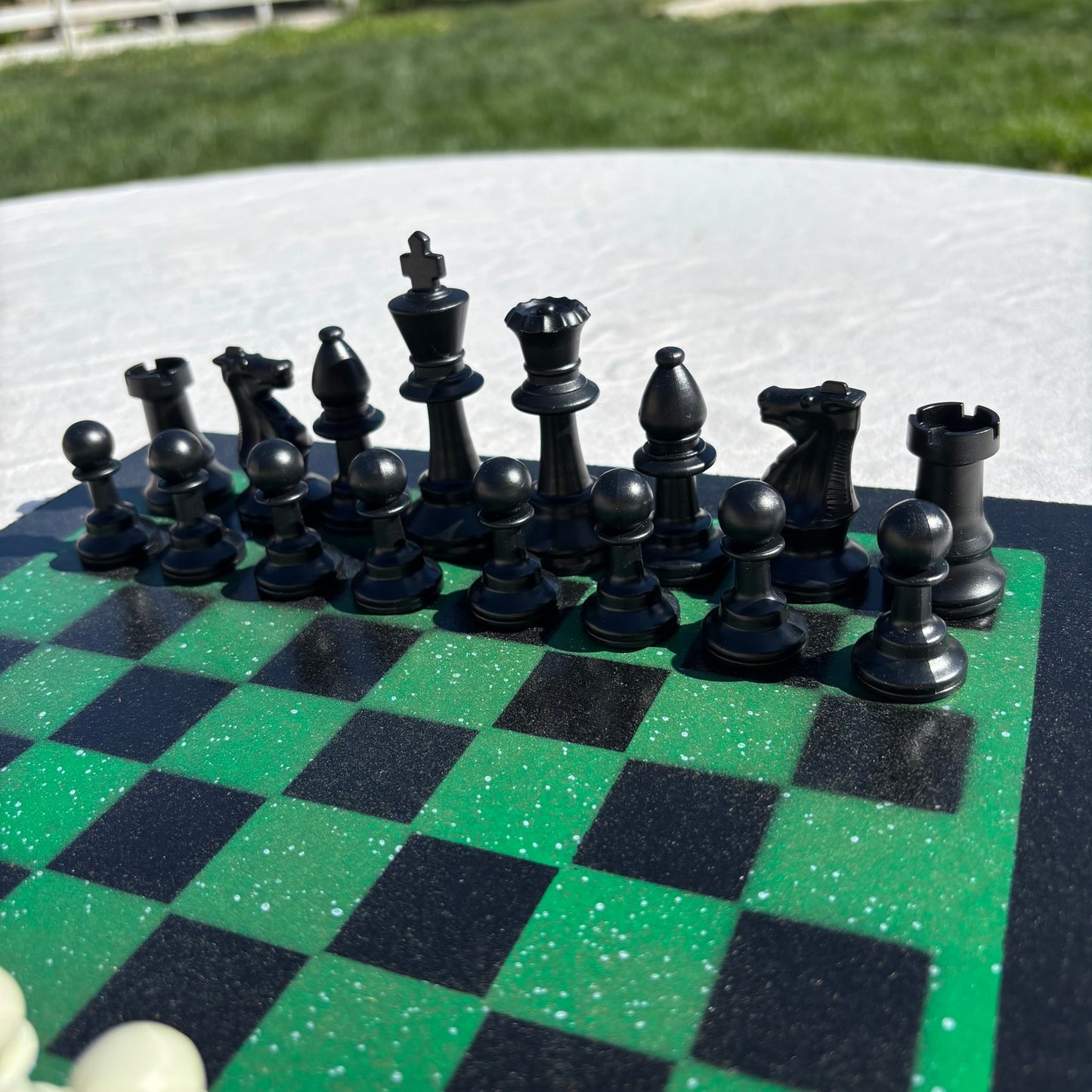 Green & Black - Painted Chess Set