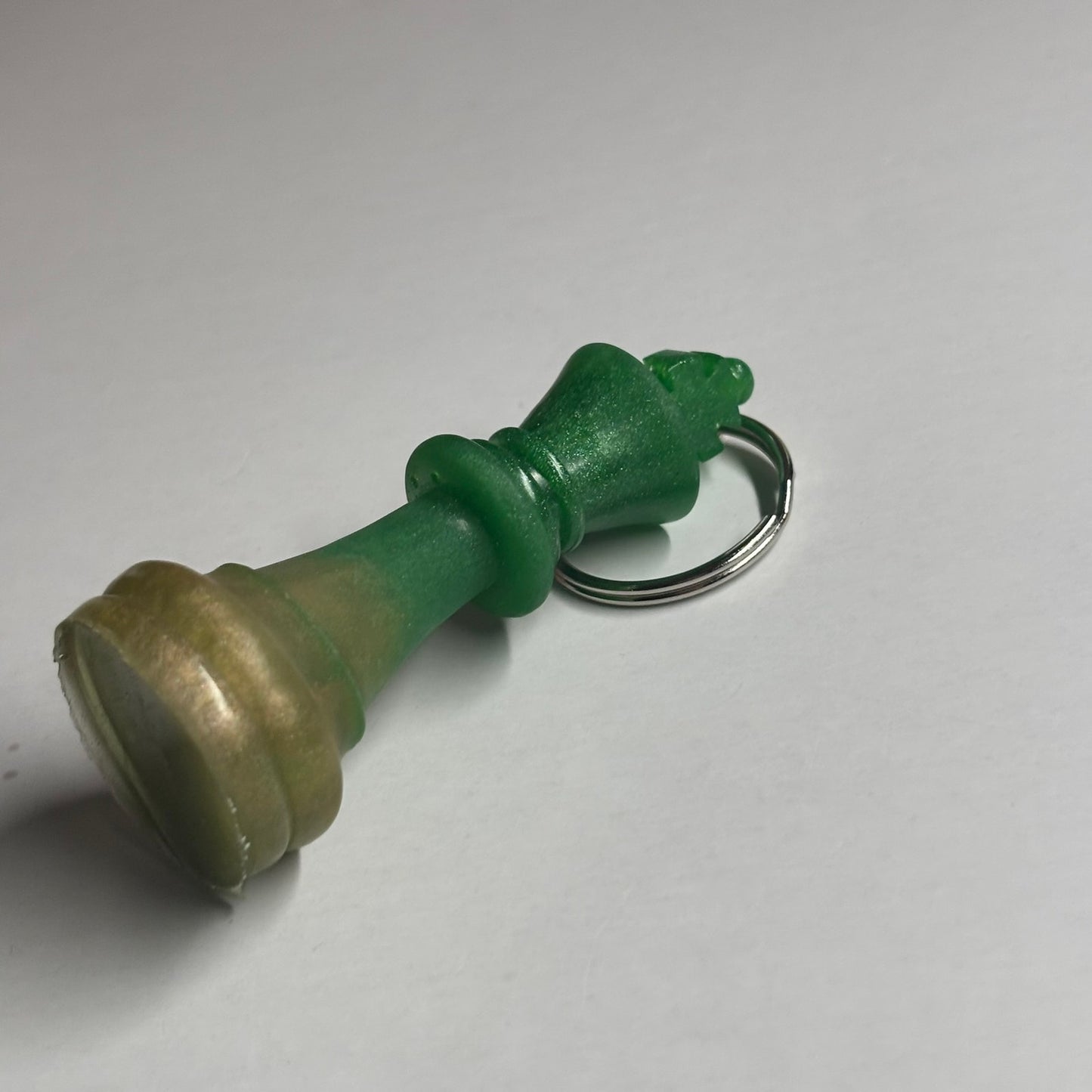 Green Mixed King - Handmade Resin Keychain
