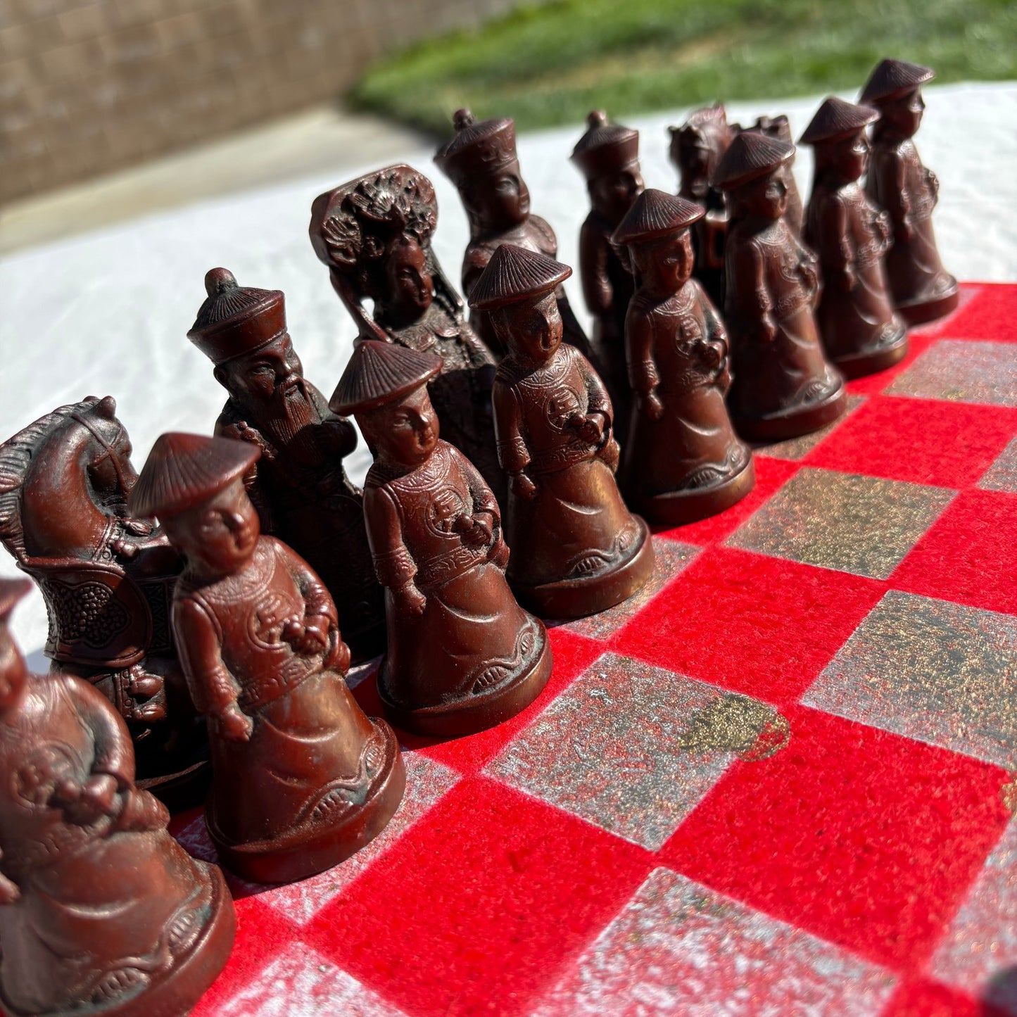 Red & White Gold Hue - Chinese Edition Chess Set