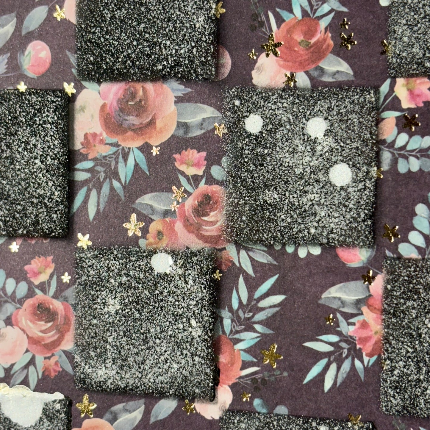 Supreme Dark Flowers - Scrapbook Chess Board