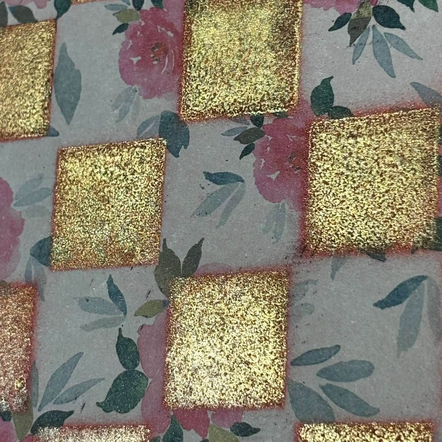 Splendid Pink & Red - Scrapbook Chess Board