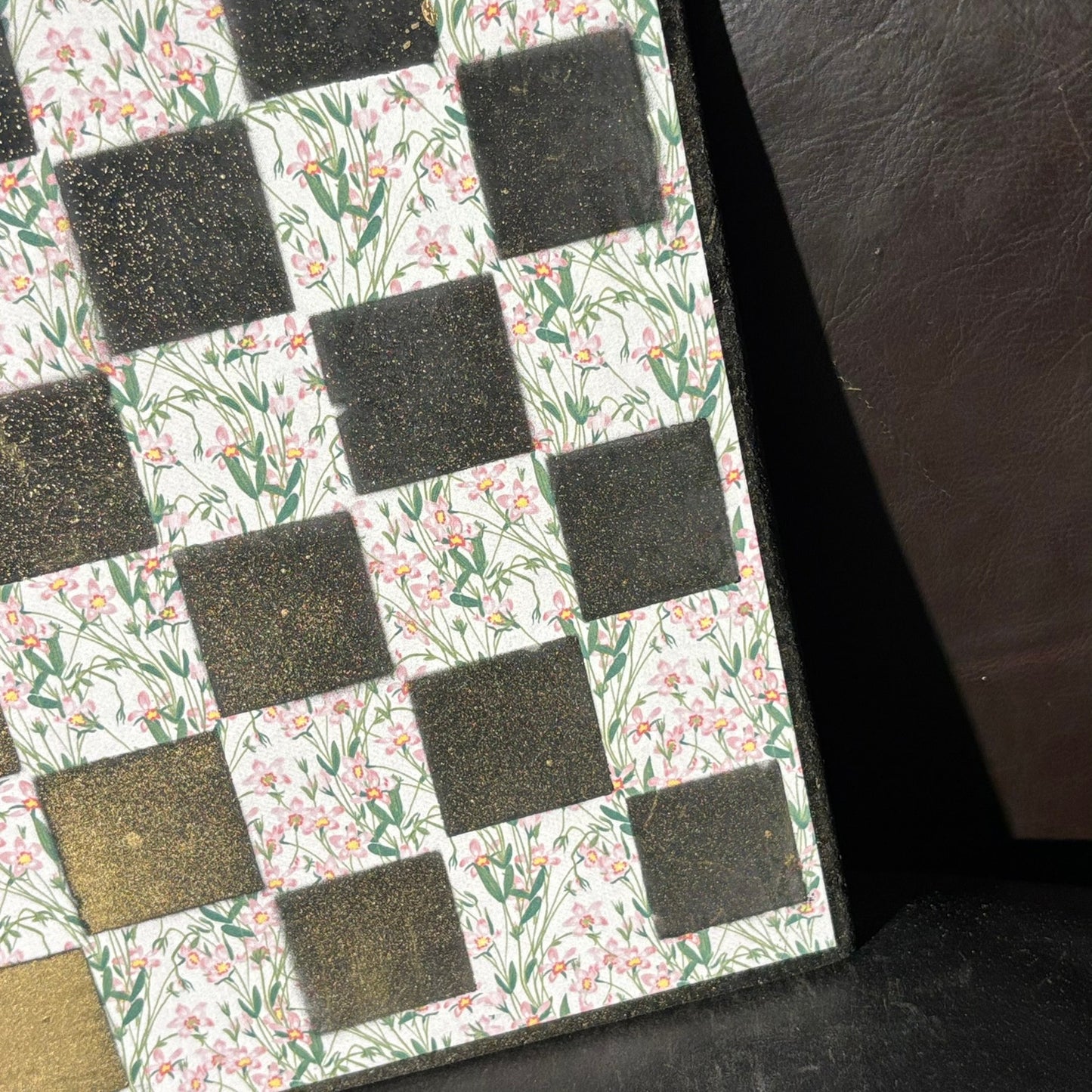 Simple Pink Flowers - Scrapbook Chess Board