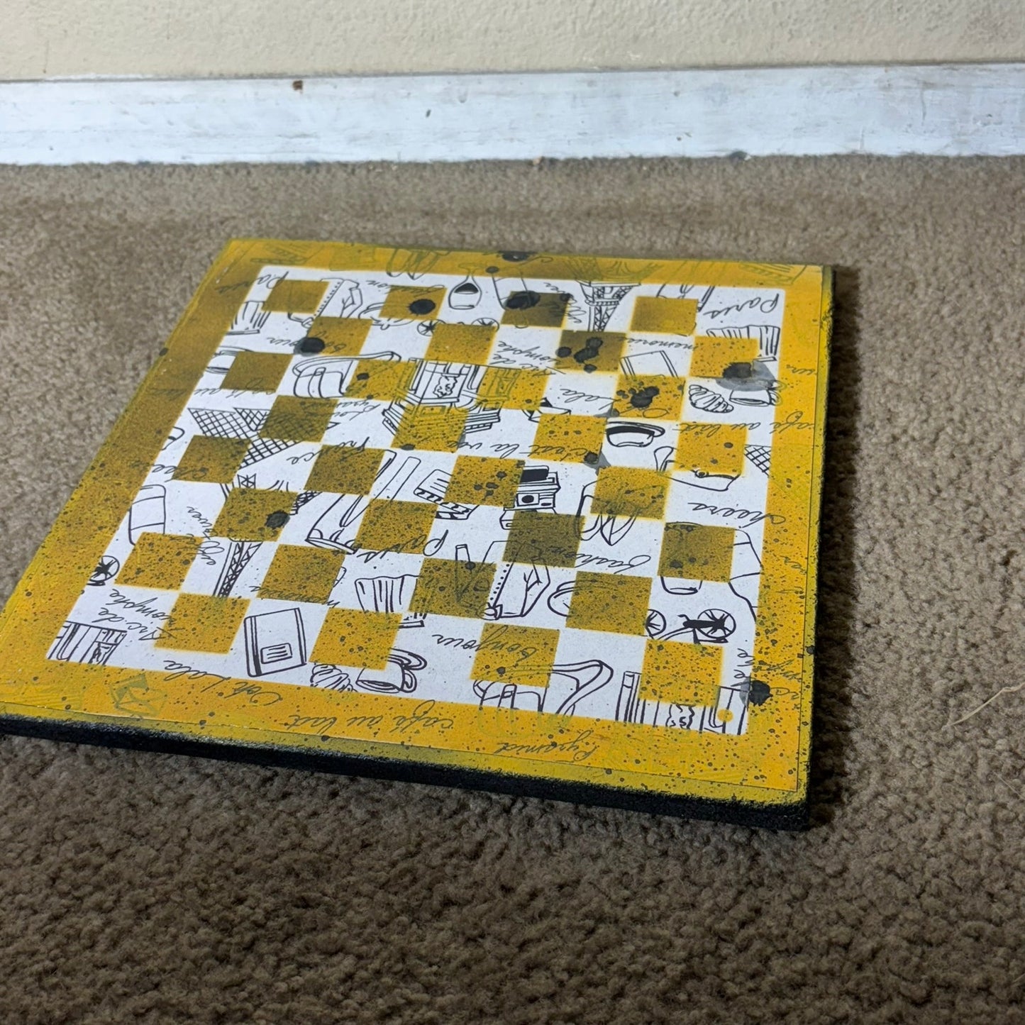 Sketch Yellow - Scrapbook Chess Board