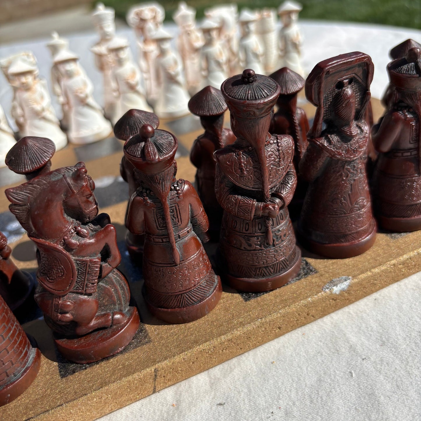 Simple Brown - Chinese Edition Chess Set