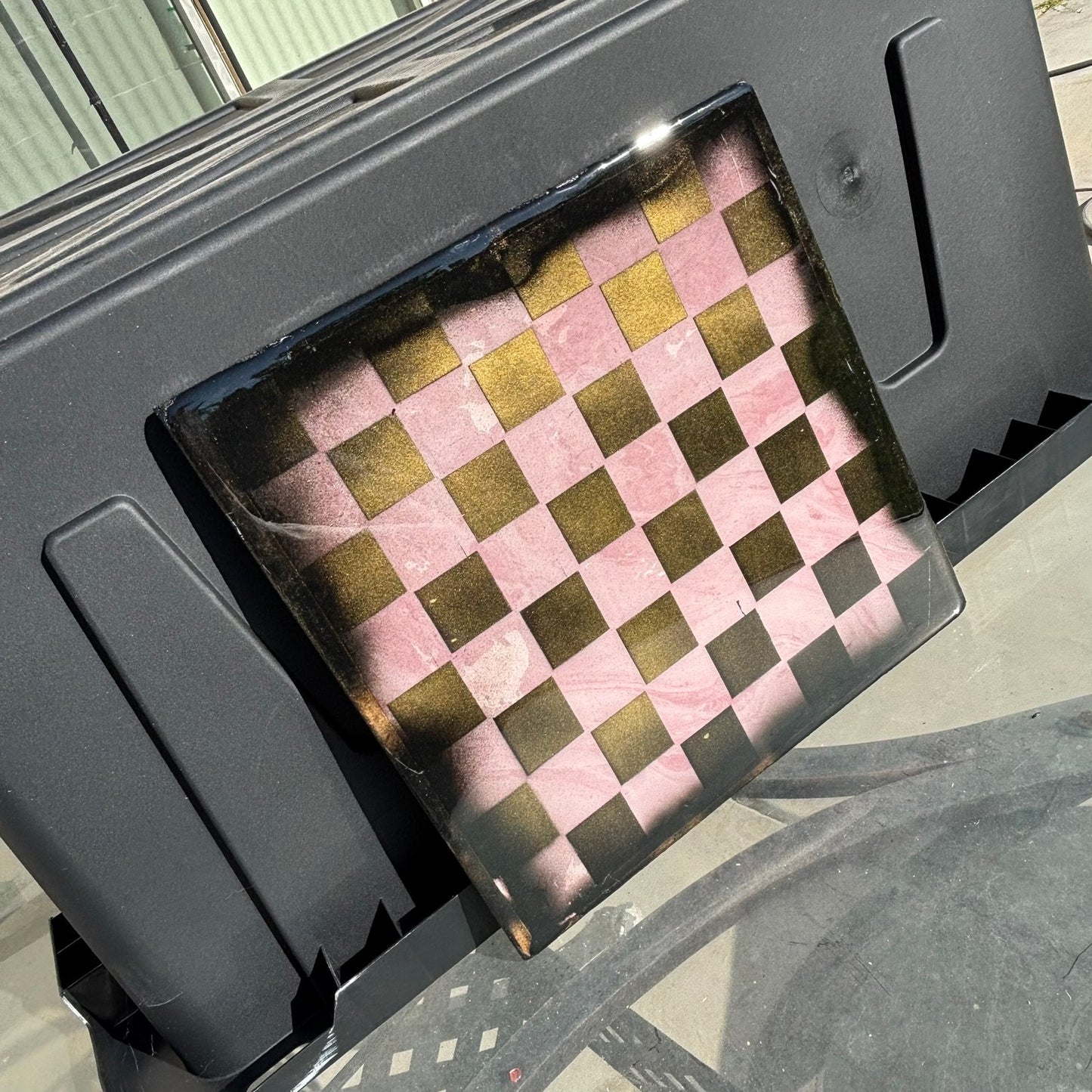 Pink Gold Mesh - Resin Coated Chess Board