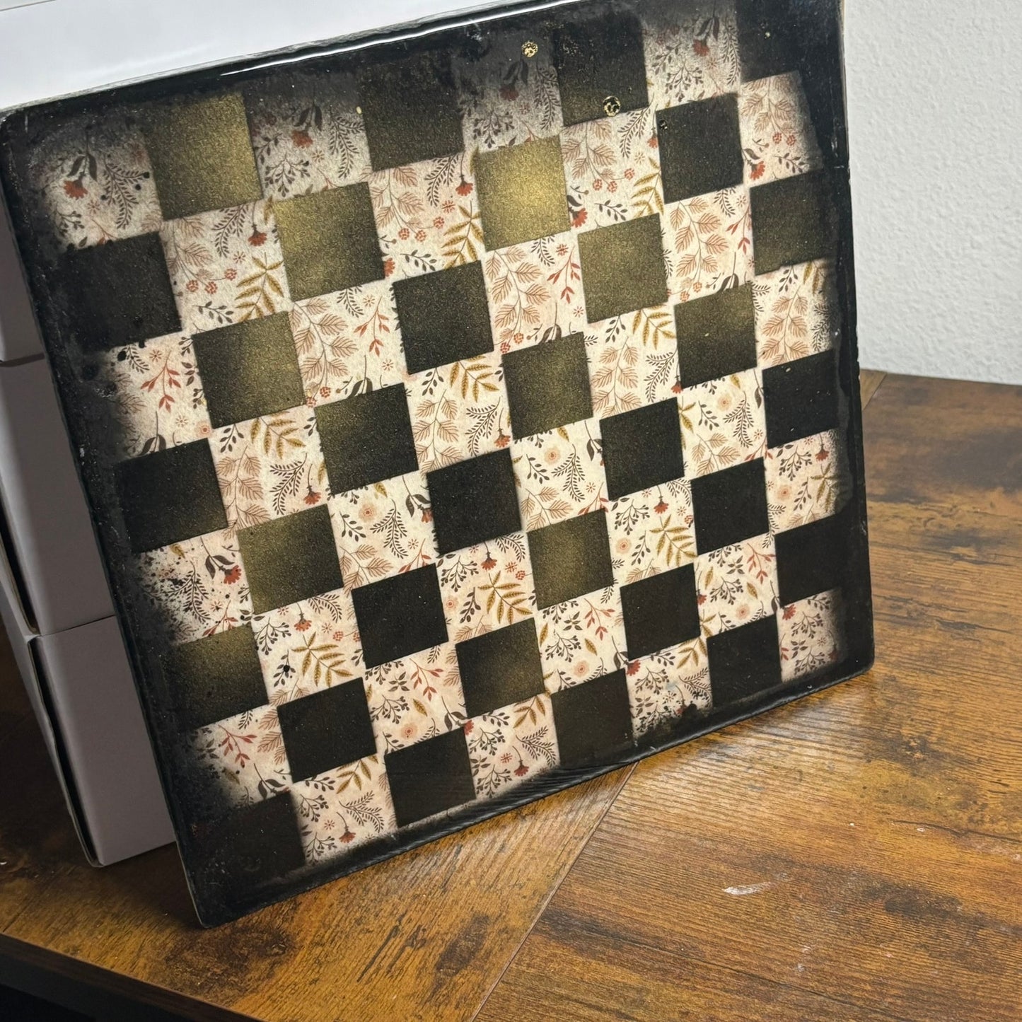 Vintage Flowers - Resin Coated Chess Board