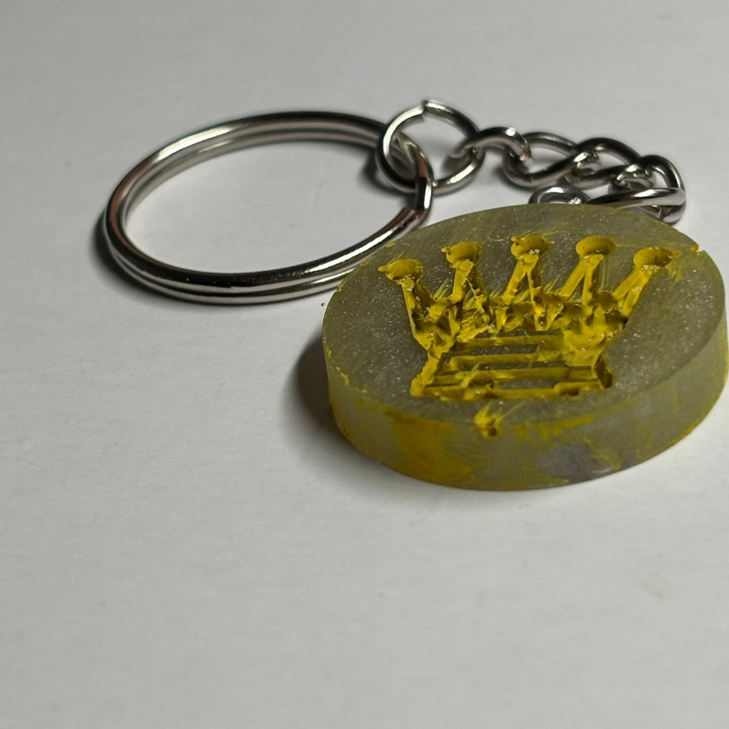 Yellow On Yellow - Handmade Resin Keychain - Flat Edition
