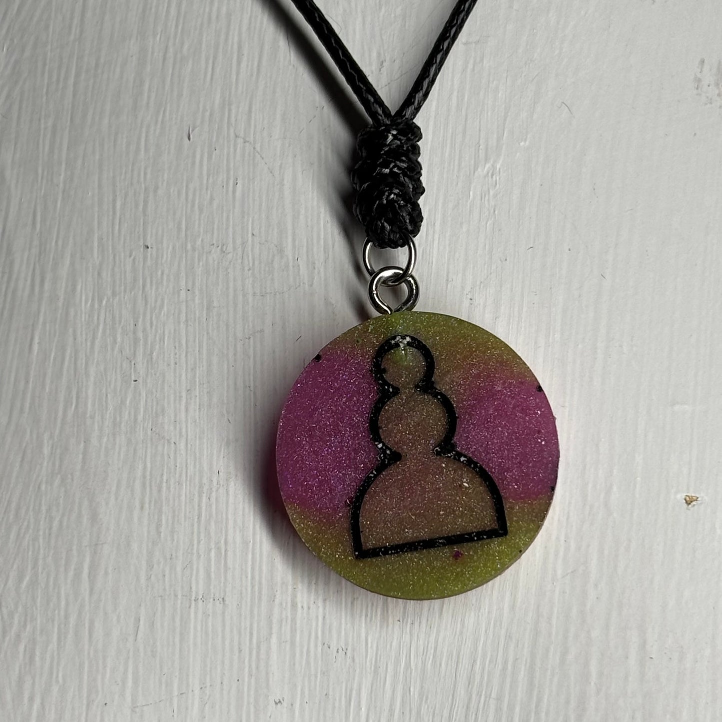 Pink Green Mesh - Handmade Resin Chess Necklace