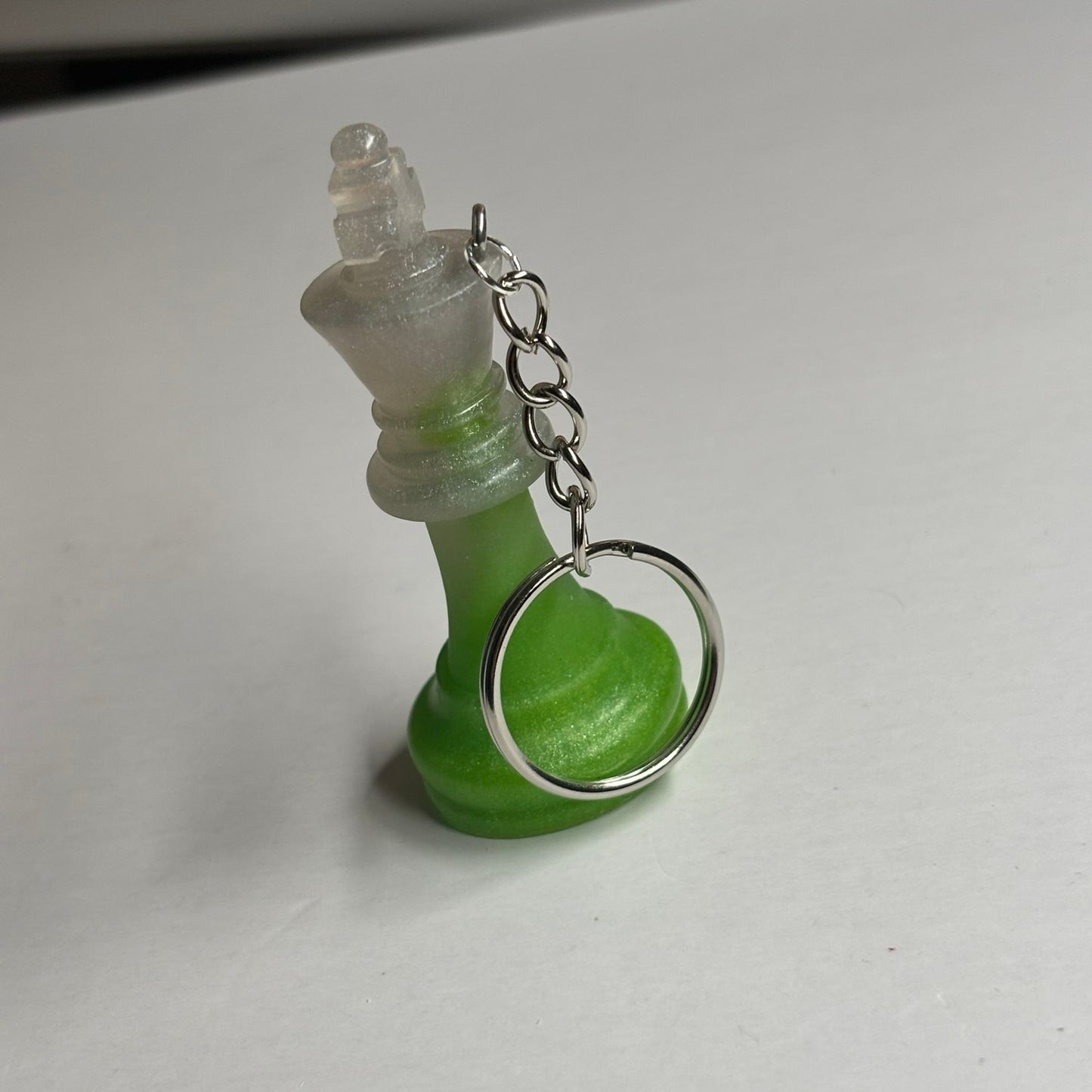 Green/White King - Handmade Resin Keychain