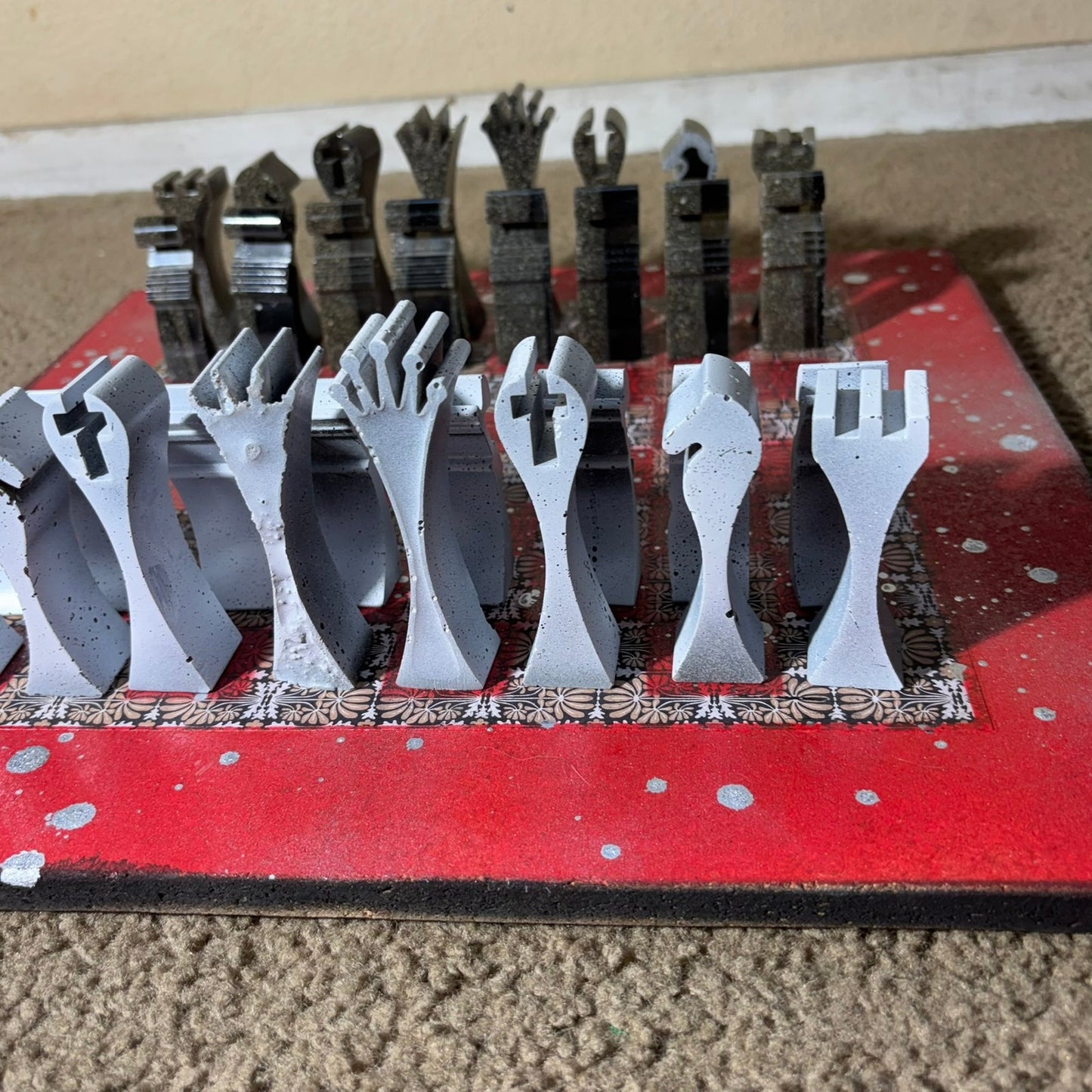 Supreme Vintage - Large Deluxe Chess Set