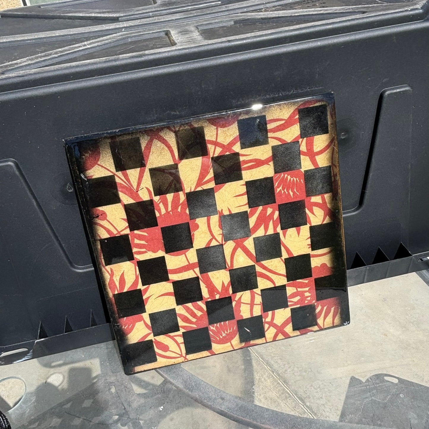 Yellow & Red Vintage Pattern - Resin Coated Chess Board