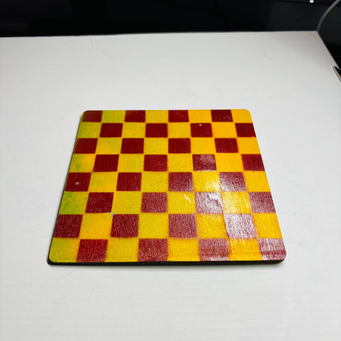 Yellow Dark Red - Mini Chess Set