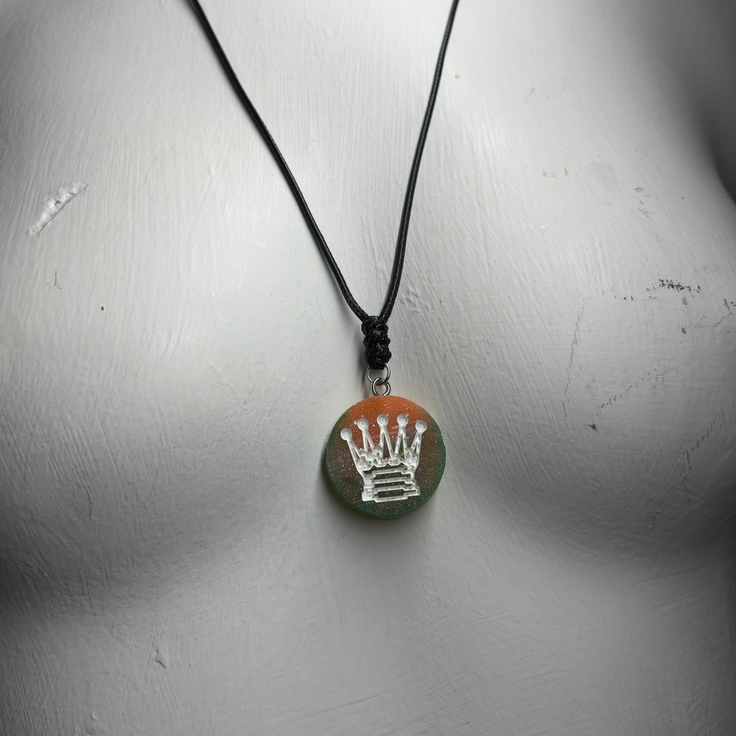 Sun Top Queen - Handmade Resin Chess Necklace