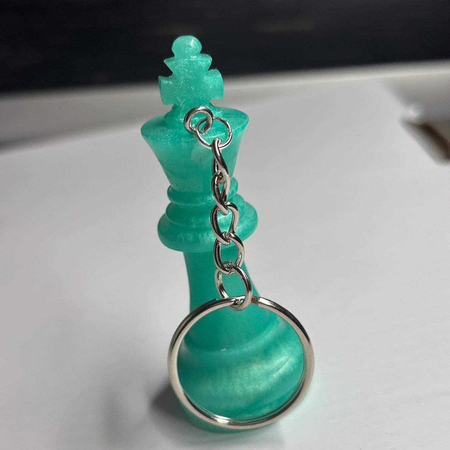 Aqua Green King - Handmade Resin Keychain