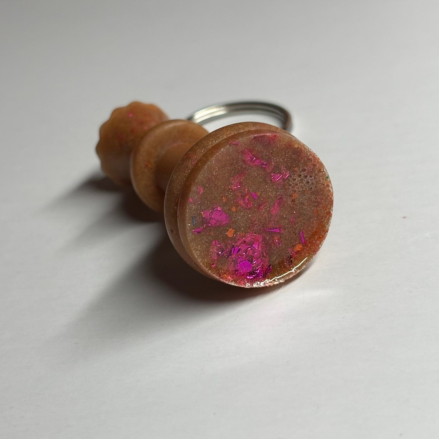 Cream Orange Queen - Handmade Resin Keychain