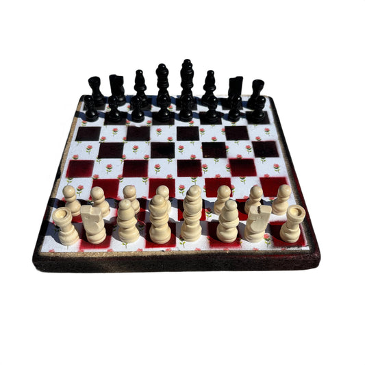 Simple Rose - Scrapbook Chess Set